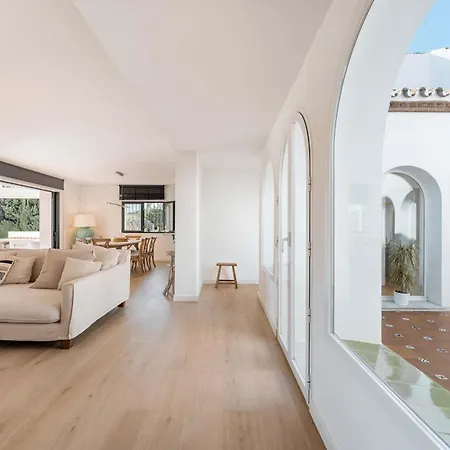 Capricho Front Golf Pool Views *