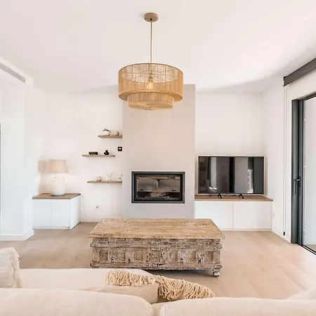 Capricho Front Golf Pool Views