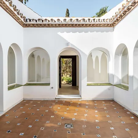 Capricho Front Golf Pool Views Villa *