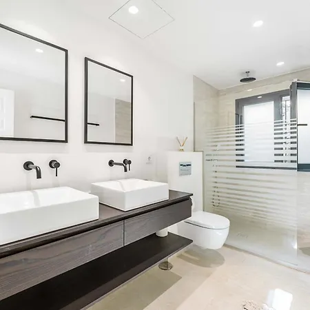 ヴィラ Capricho Front Golf Pool Views エステポナ