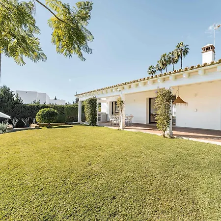 Capricho Front Golf Pool Views