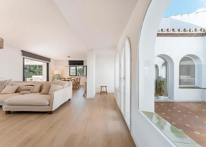 Capricho Front Golf Pool Views *