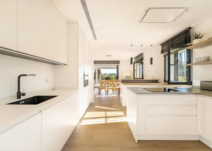 Capricho Front Golf Pool Views Estepona